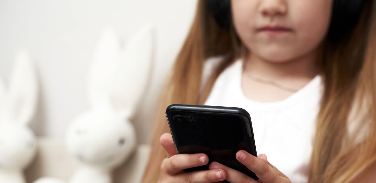 Digital Consumption, Device, Social Media, Digital Media, Parents